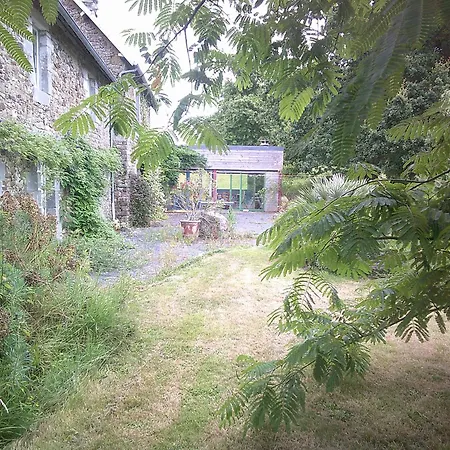 Les Granges Du Maliverney Дом отдыха *